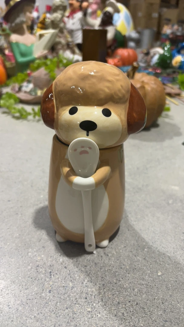 陶瓷羊羊马克杯摆件