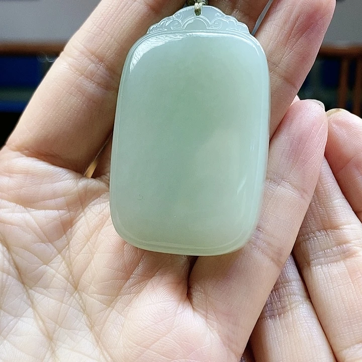 【闪购商品】颈饰未镶嵌和田玉