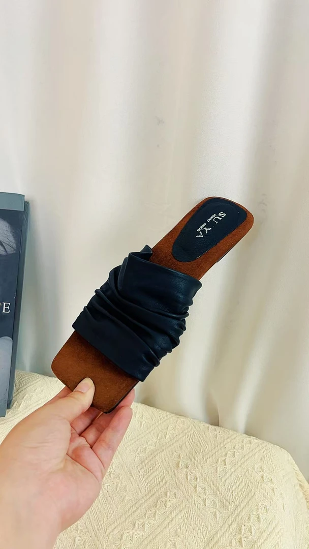 2CM/夏季法式方头软底外穿露趾慵懒平底外穿凉拖千金风