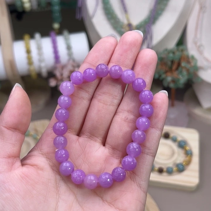 于***哥石英质玉合金珠宝玉石紫罗兰