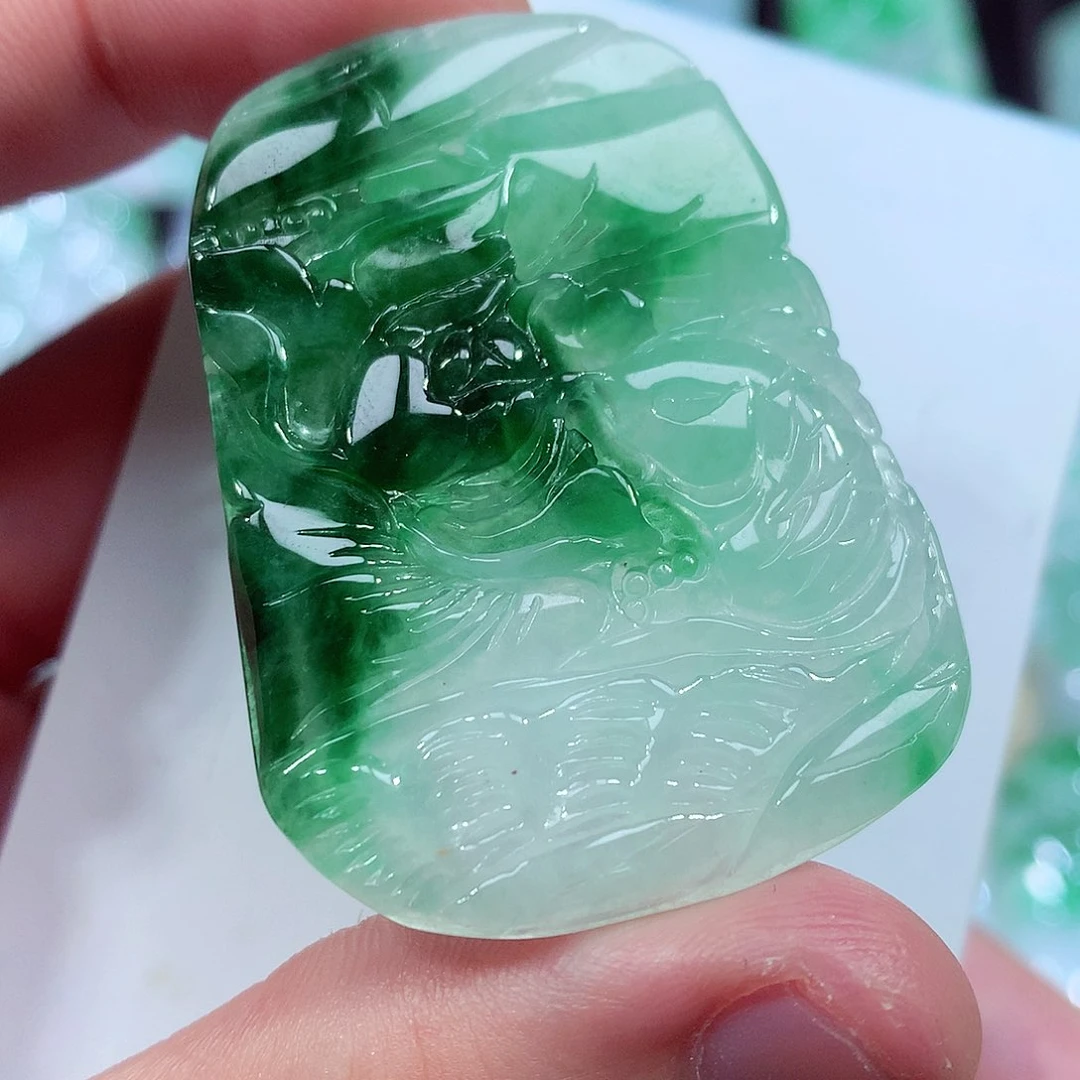 翡翠未镶嵌颈饰缅甸翡翠