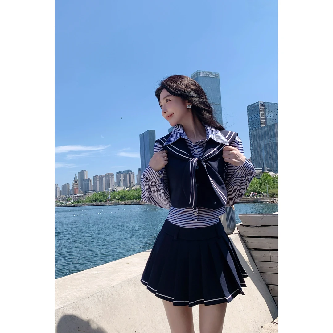 毛妮LADIESFIRST【日系少女】学院风撞色百褶裙早秋甜美减龄L2167
