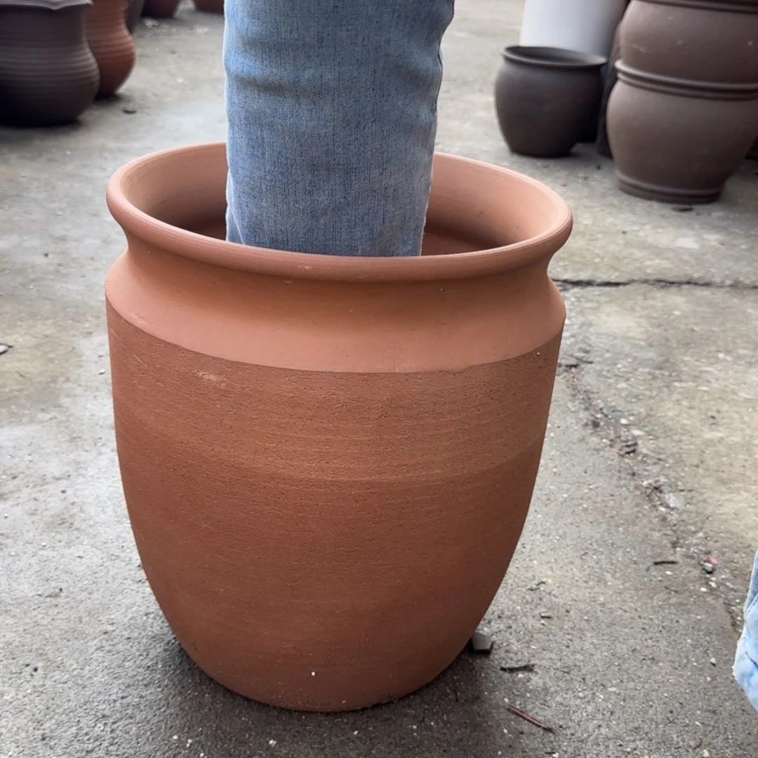 紫砂花盆口30高35宜兴土陶瑕疵底部