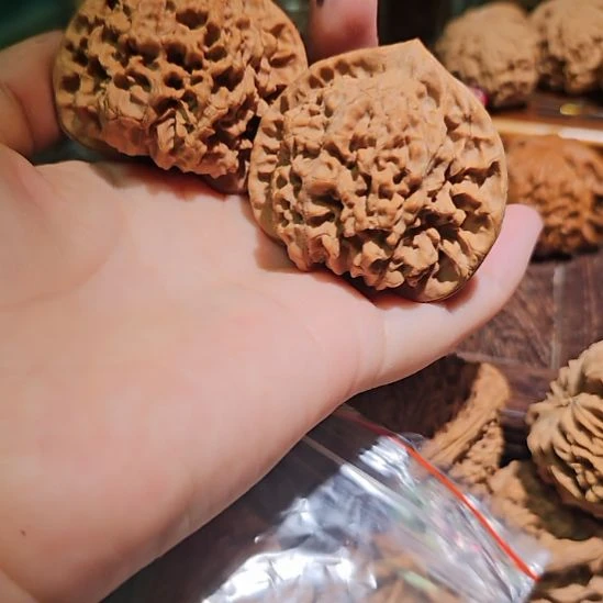 北***族吊坠文玩核桃49管帽子