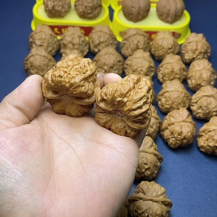 文玩核桃把件蛤蟆