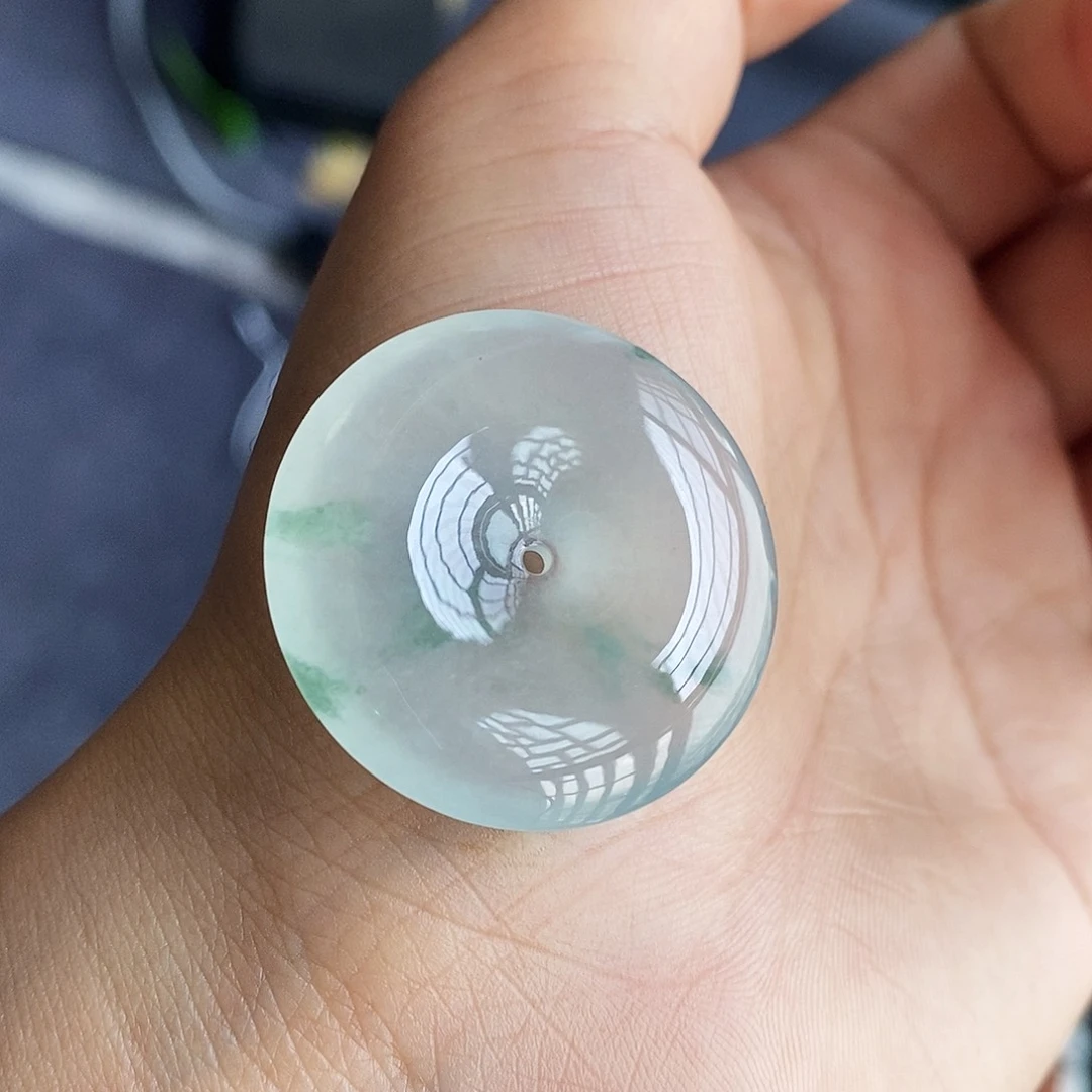 翡翠未镶嵌颈饰小*翡翠首饰