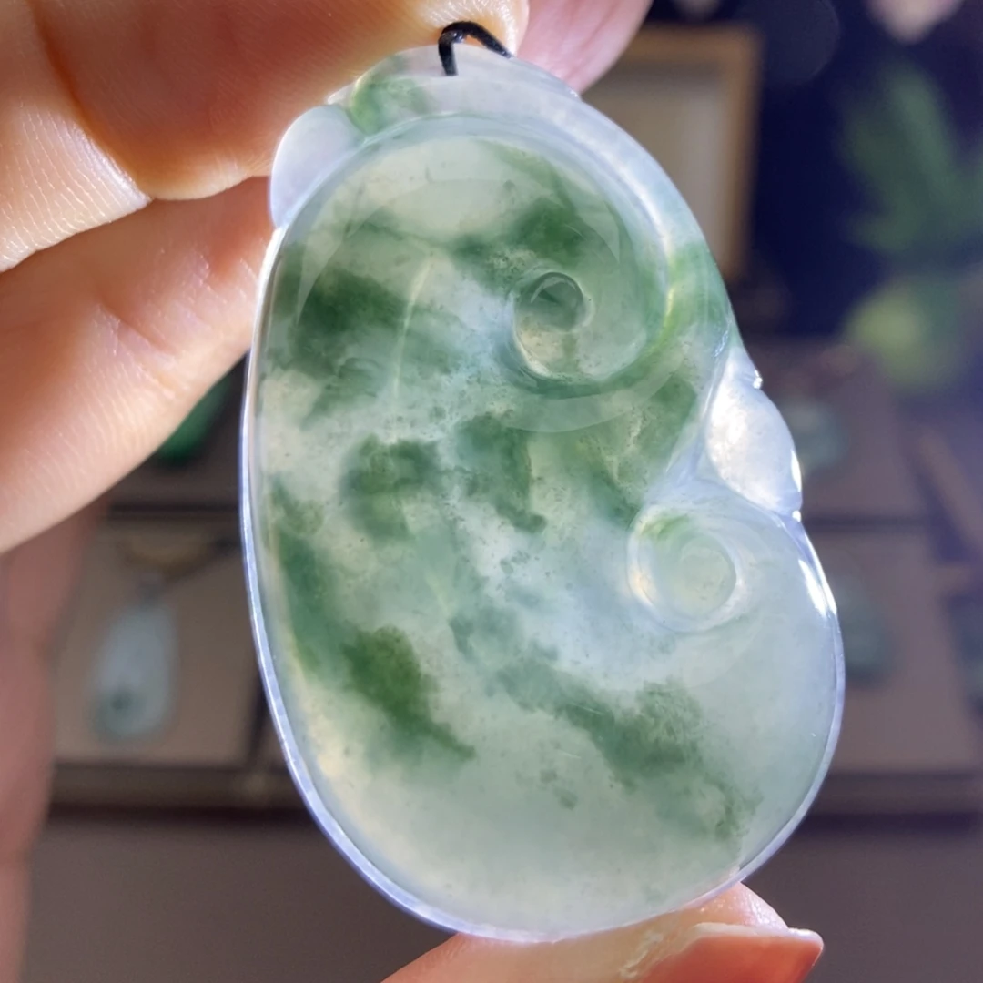 翡翠足银镶嵌颈饰吊坠17