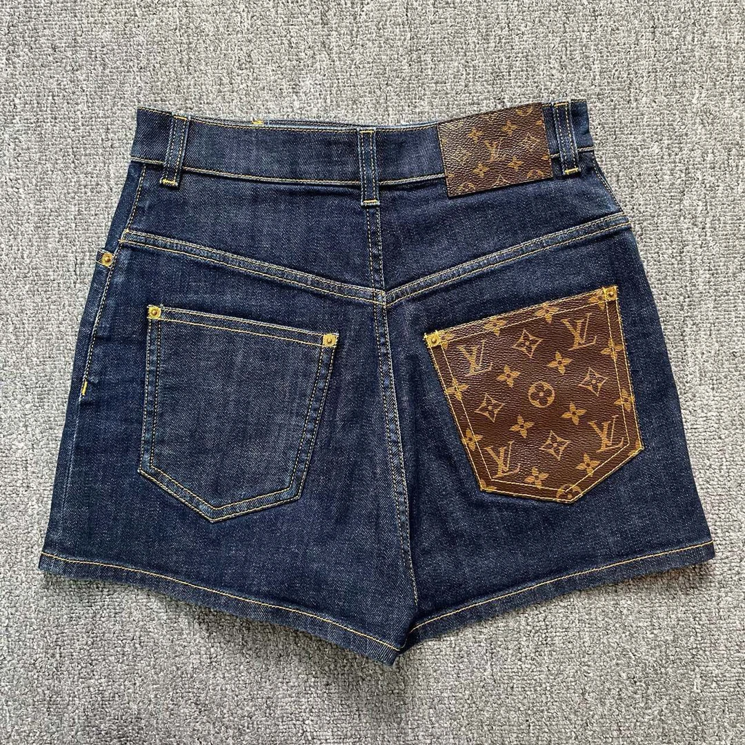 99新 LouisVuitton/路易威登 拼皮满印牛仔短裤/36码/存放/12199