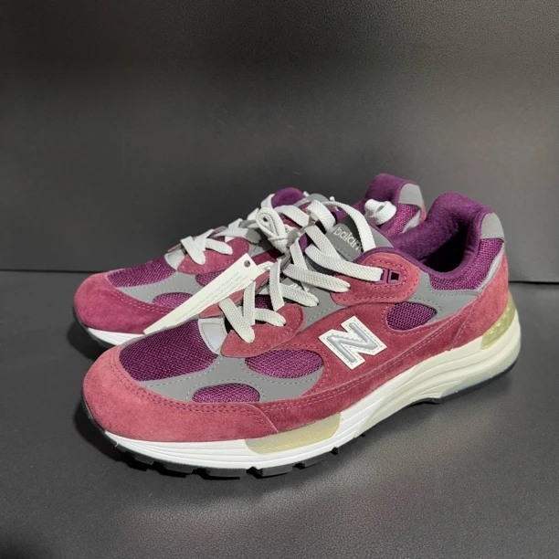 全新未使用 NEW BALANCE 41.5码/992 美产紫色 复古运动鞋 男款