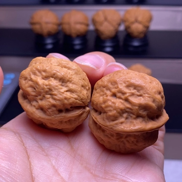 把件文玩核桃玉龙金蟾32