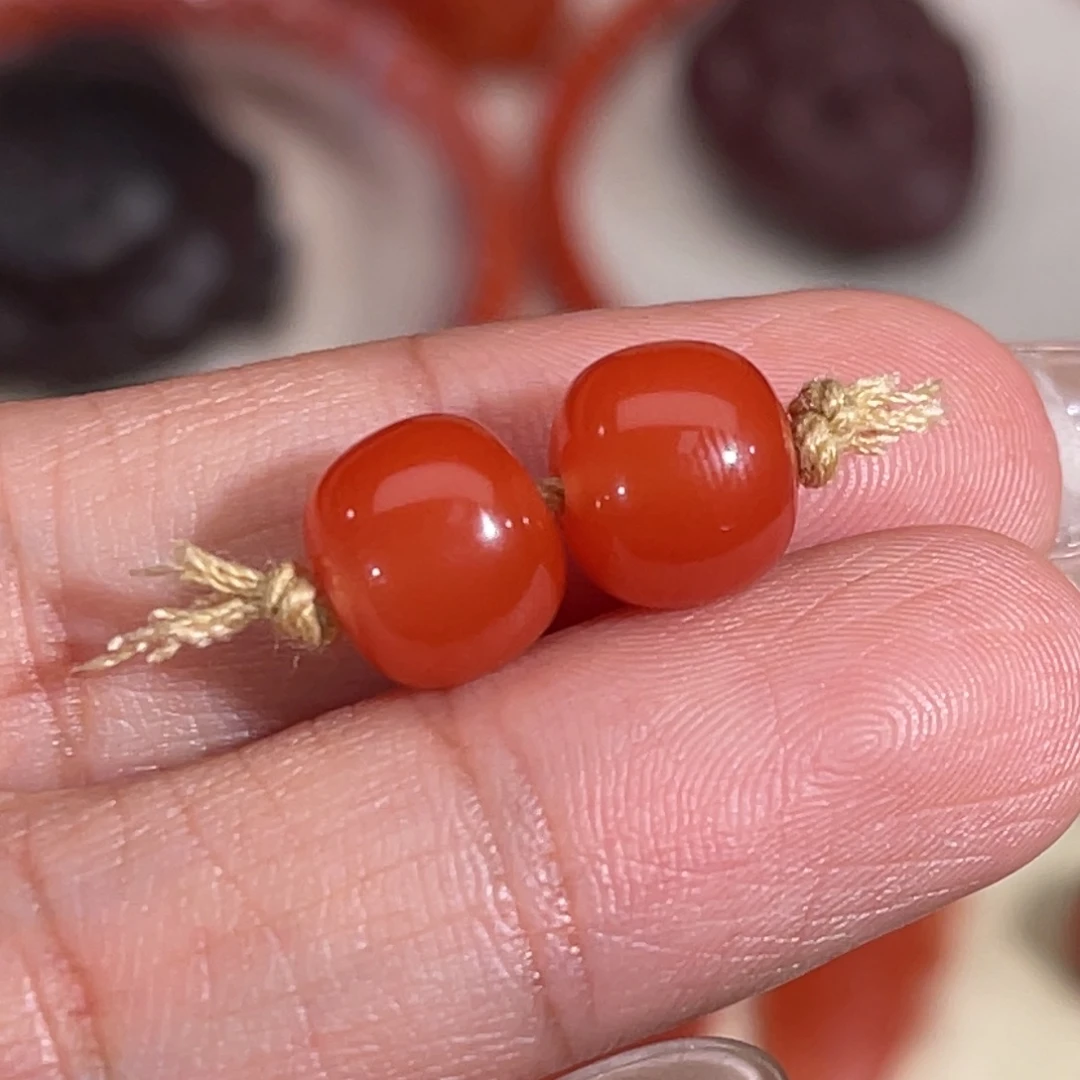 南红玛瑙未镶嵌大黑洞对珠8.9mm