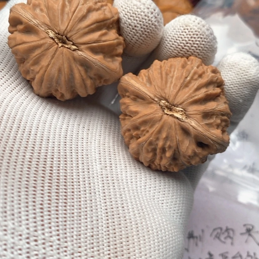 【闪购商品】把件文玩核桃森***鹿42铁锤