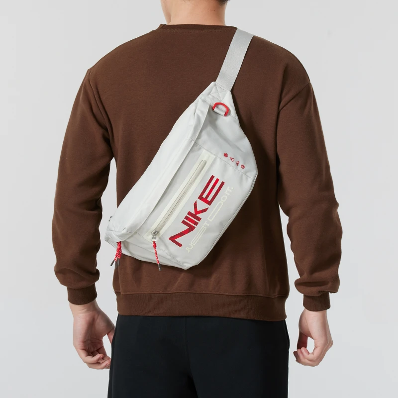 NIKE耐克男女斜挎包2025新款运动休闲旅行包时尚腰包单肩包HV6123