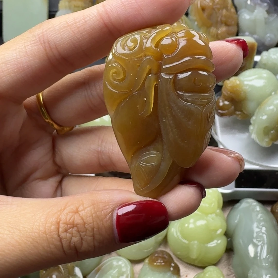 和田玉未镶嵌挂件