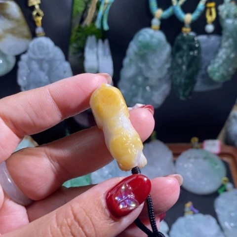 【闪购商品】颈饰未镶嵌翡翠旺财