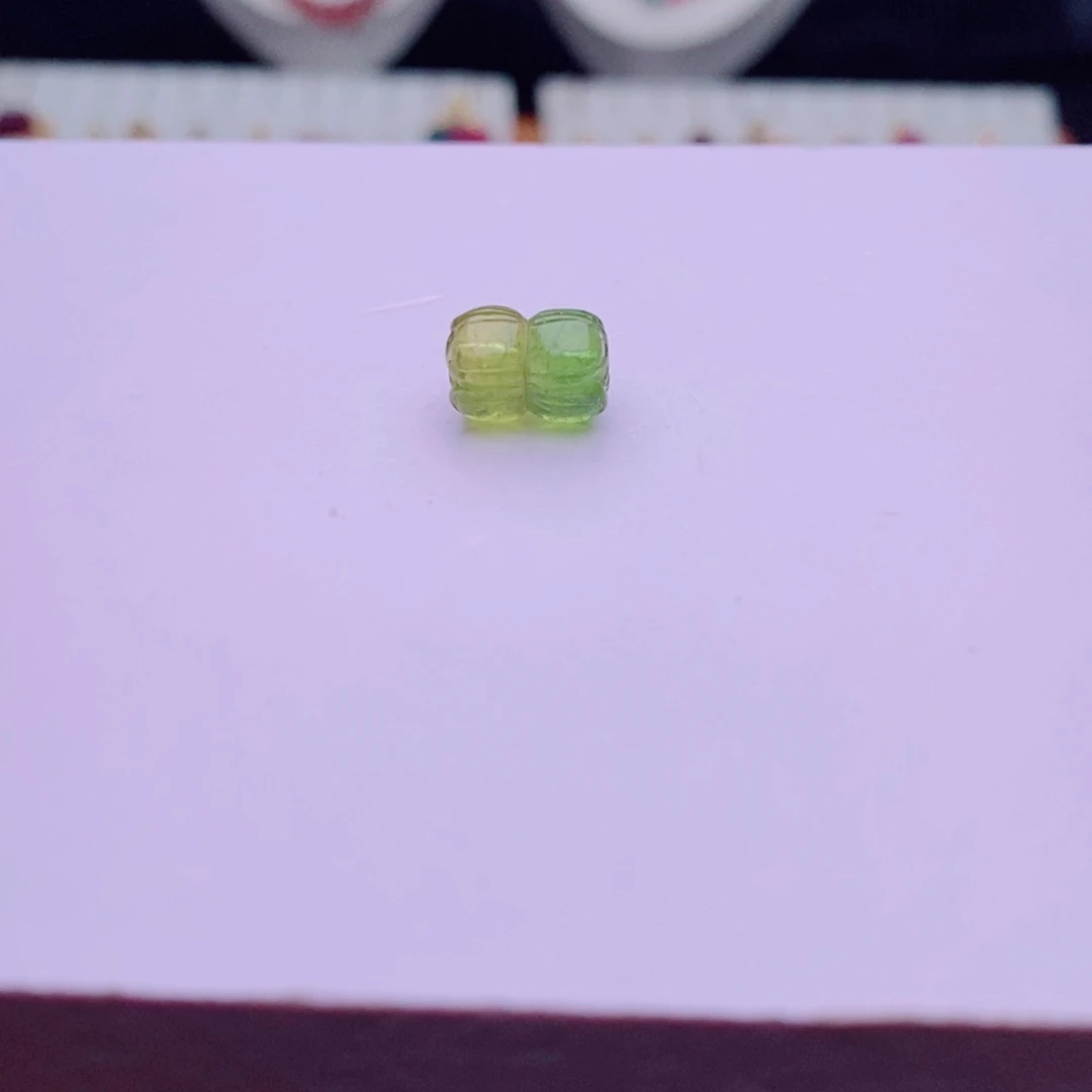 未镶嵌单颗并蒂莲花珠m碧玺