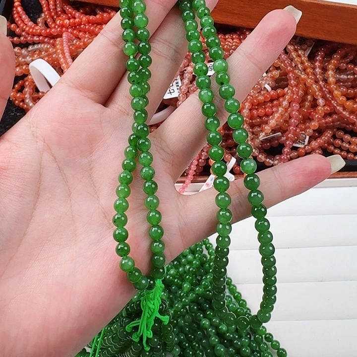 和田玉（碧玉）碧玉小米珠卡5一条未镶嵌