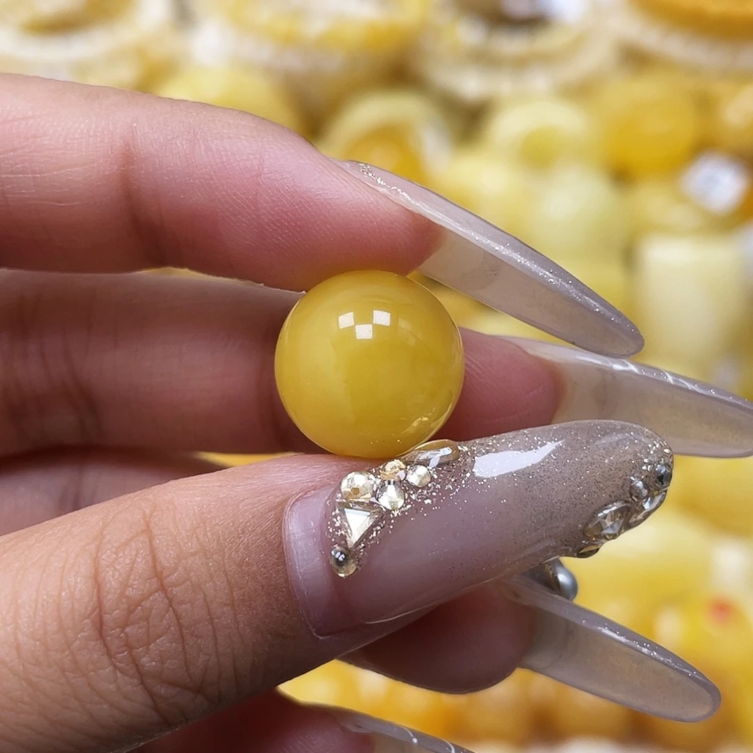 琥珀未镶嵌裸石13.7mm圆珠