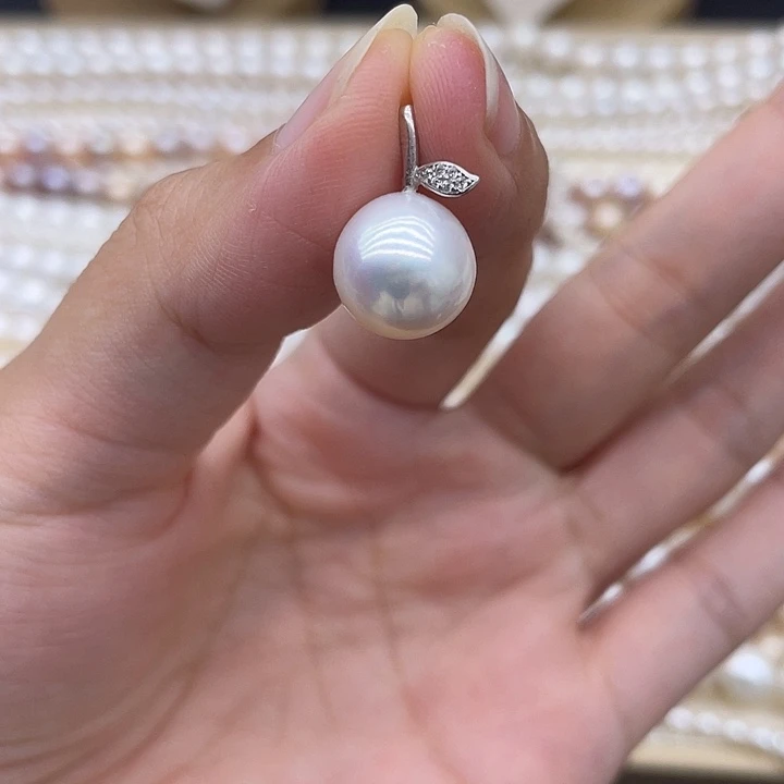 淡水珍珠银S925镶嵌颈饰