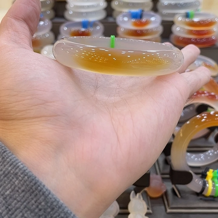 玛瑙/玉髓未镶嵌手镯52