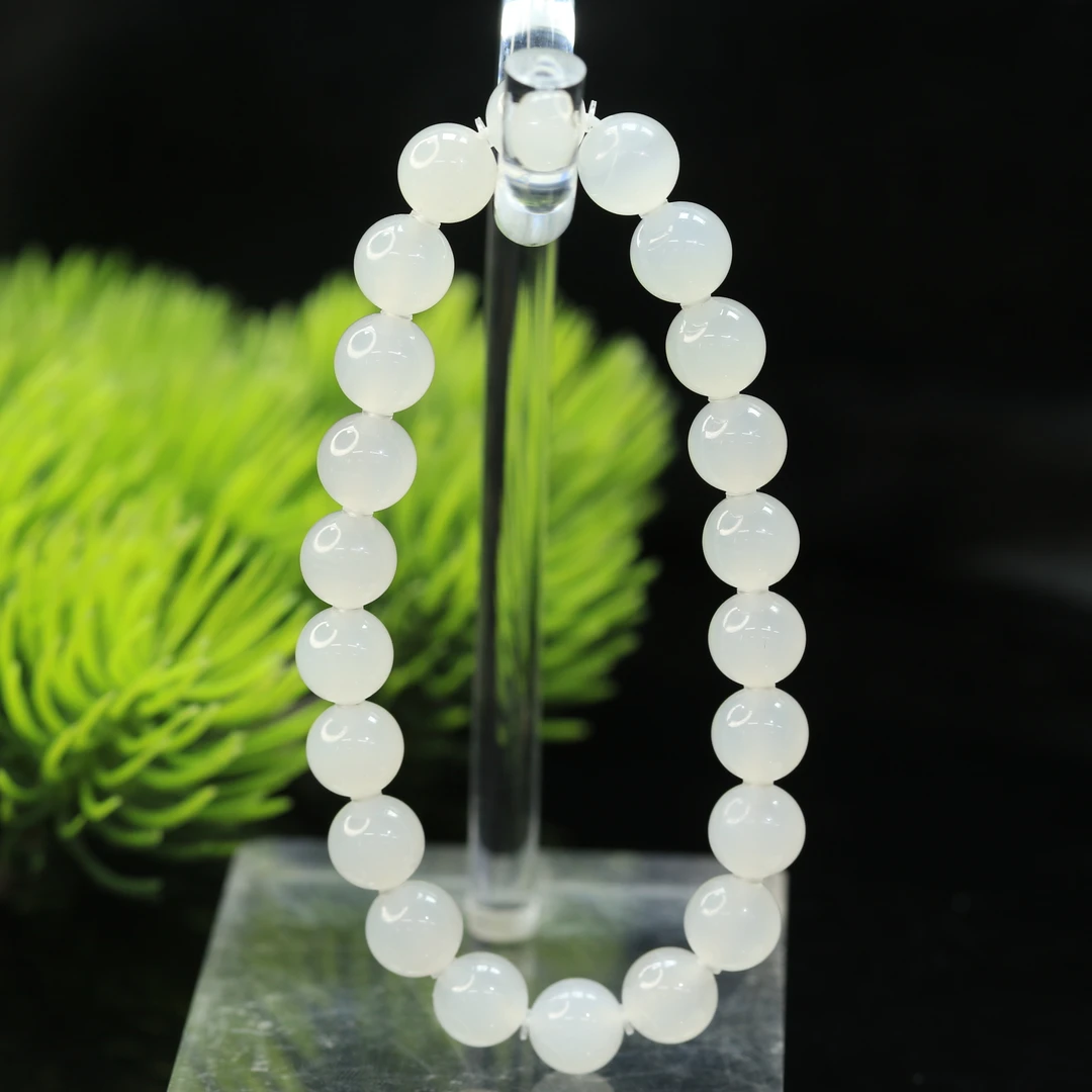 15和田玉一级白白月光手串/100802保利厦门拍卖