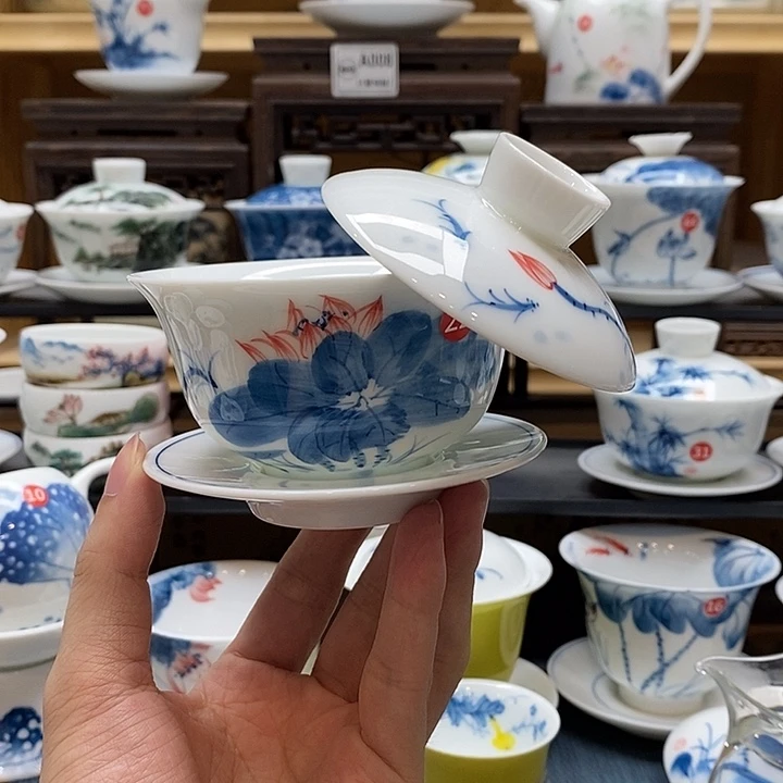 手绘荷花悬停盖碗150cc釉下彩微瑕福利款