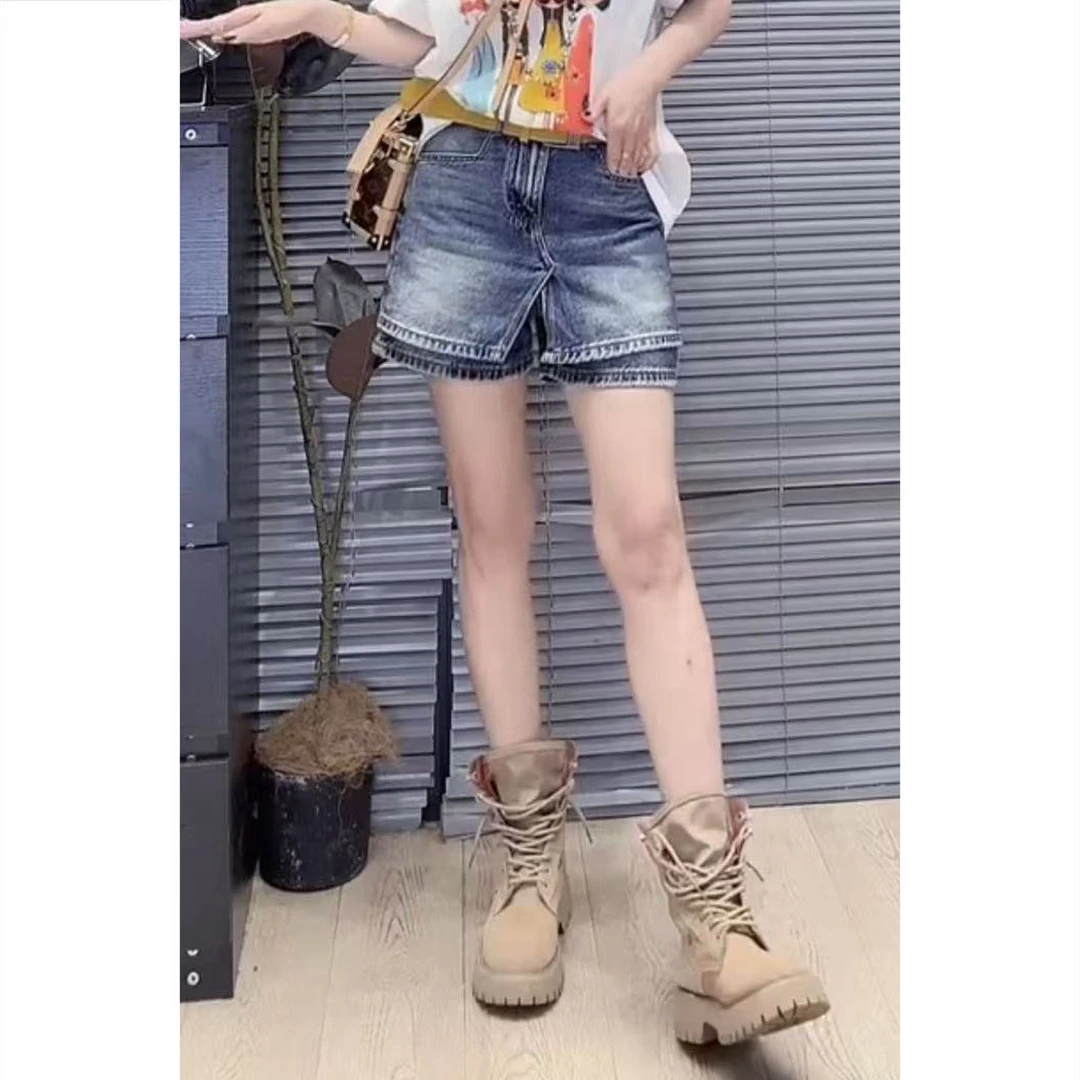 艾塔莉百搭不规则牛仔短裤女夏季新款梨型身材遮肉显腿长时尚裤裙