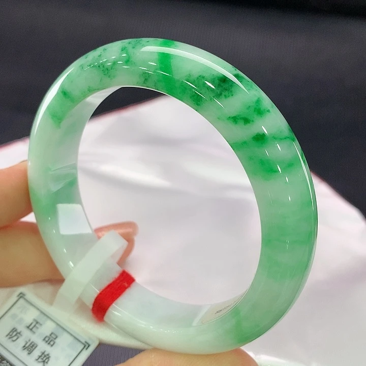 翡翠手镯未镶嵌正圈55