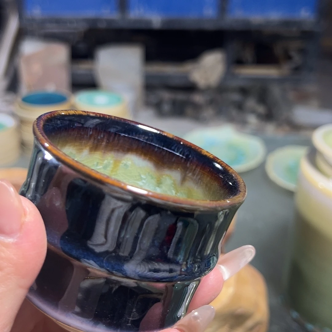 “***”华宁陶华心陶艺工作室