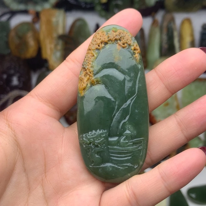 岫岩河磨玉（透闪石质玉）挂件未镶嵌