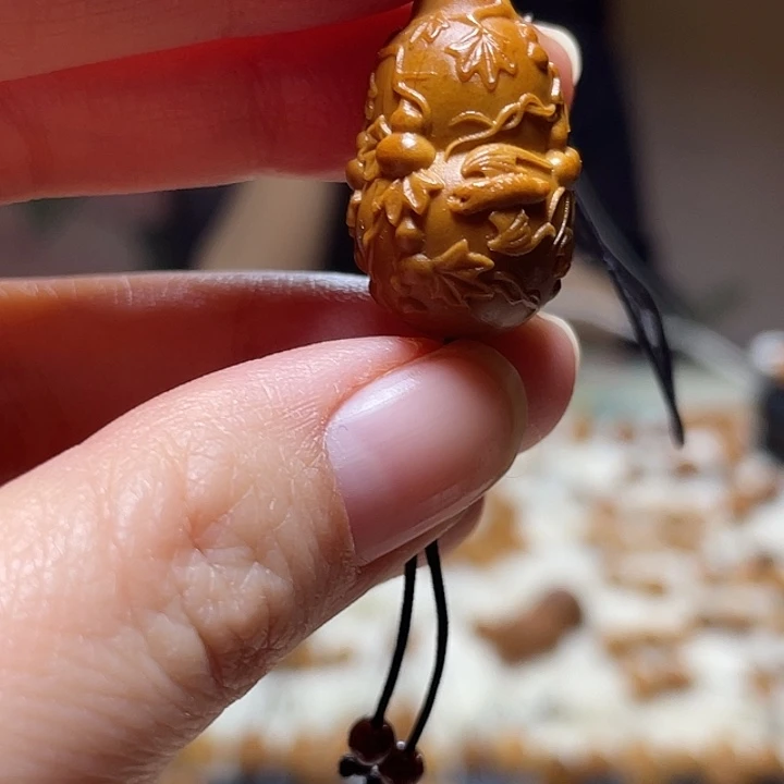 橄榄核吊坠橄榄核