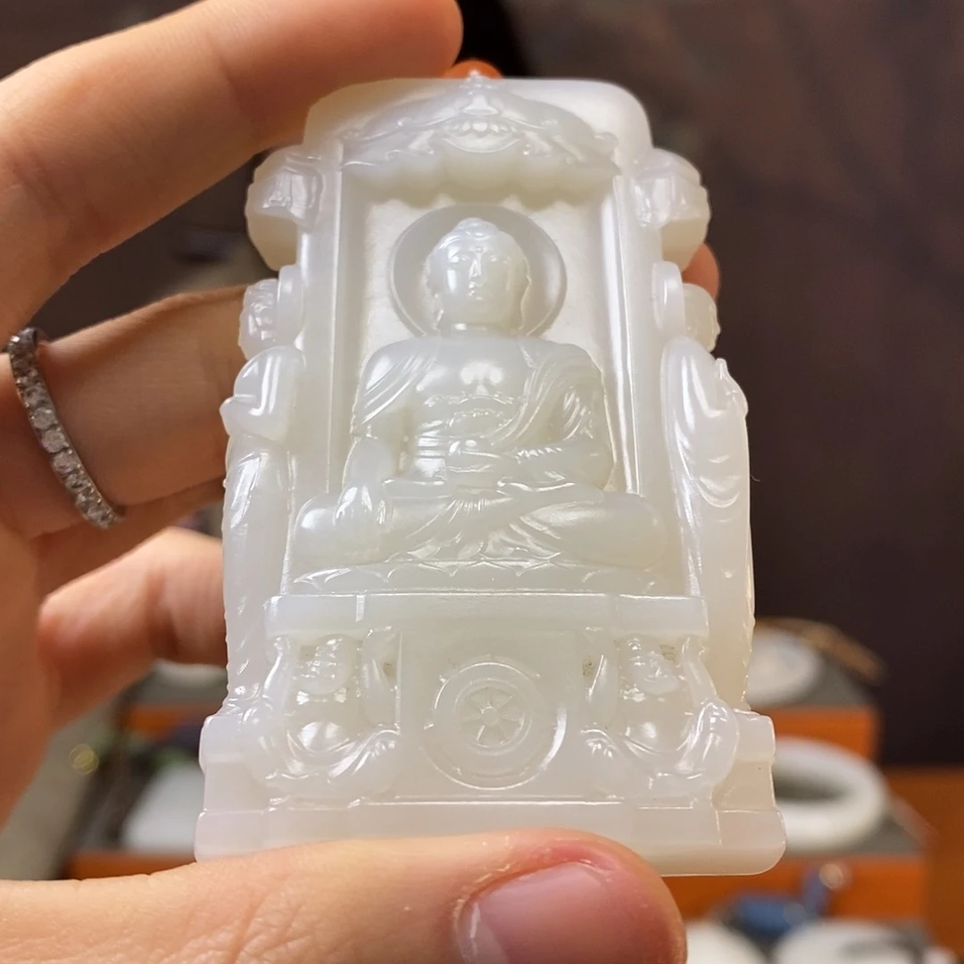 和田玉挂件未镶嵌极**音