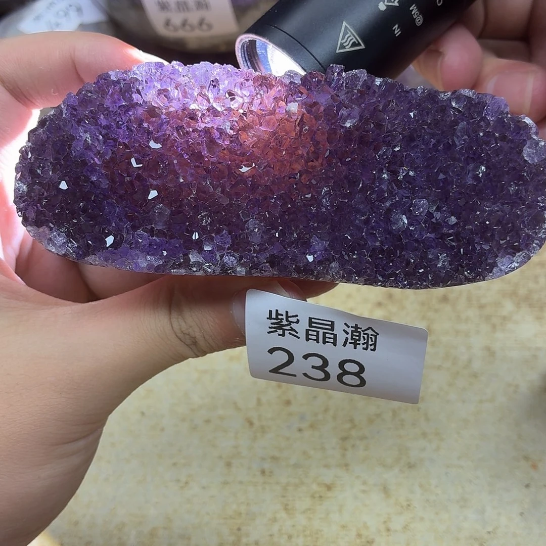 大型摆件（非配饰）未镶嵌水晶