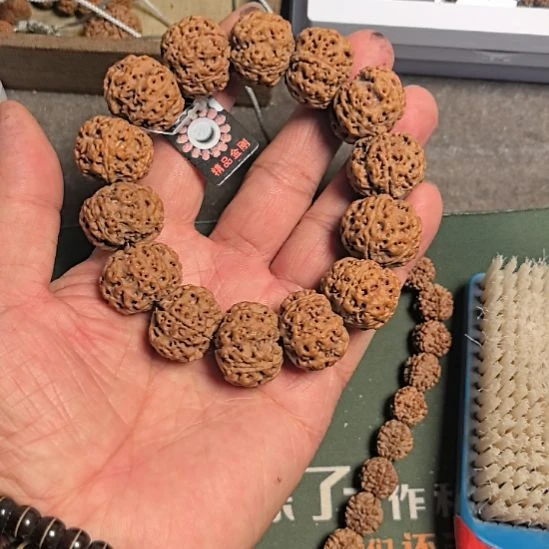 金刚菩提手串五星蜂王大金刚手串，22左右，原皮原色