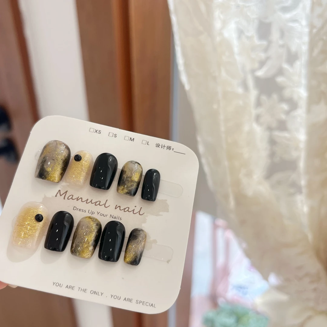 流沙金显白纯手工穿戴甲甲片美甲高级感黑色金色魔镜晕染美甲片