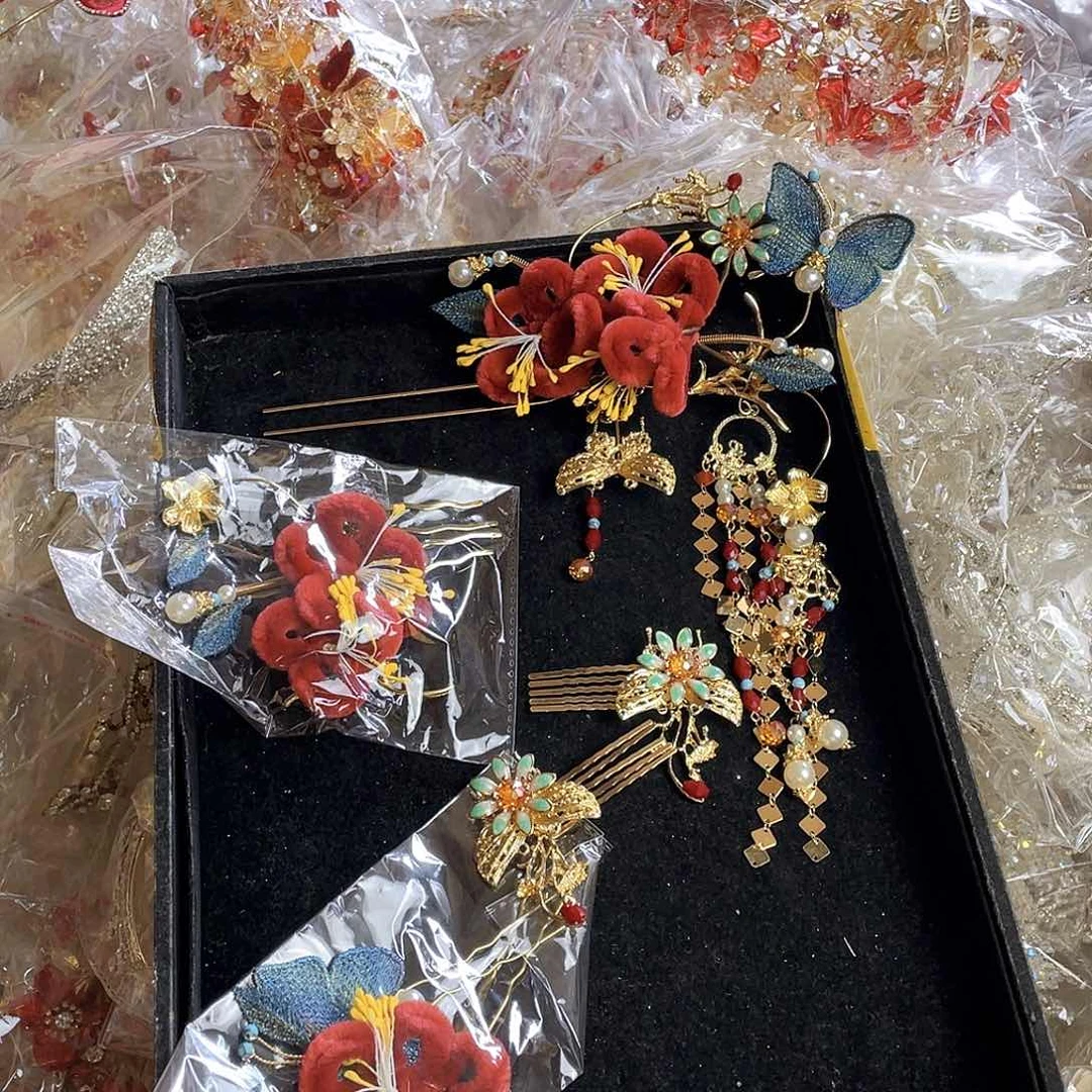 混合材质新娘头饰不退换不售后默认瑕疵