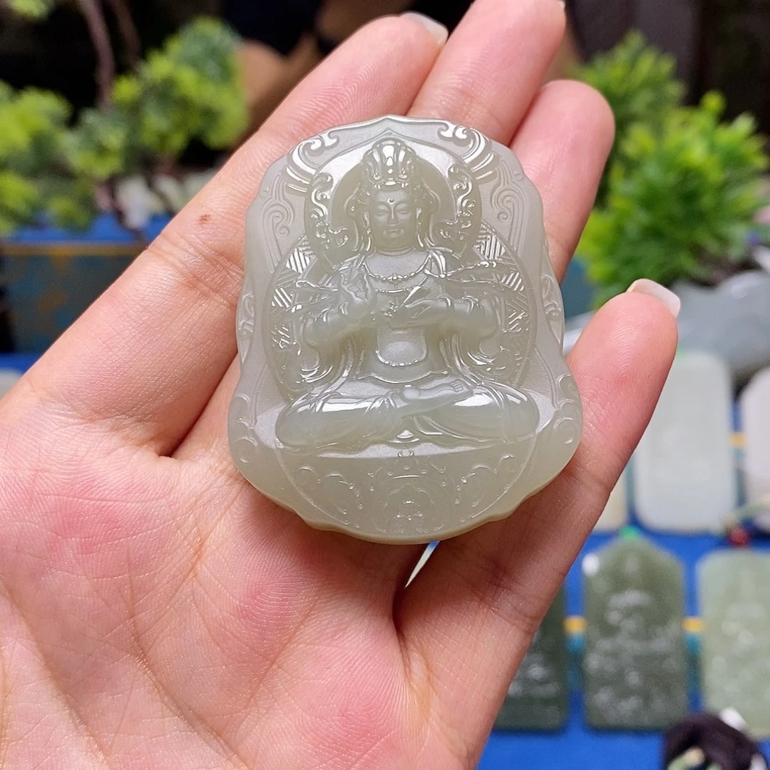【闪购商品】颈饰未镶嵌和田玉