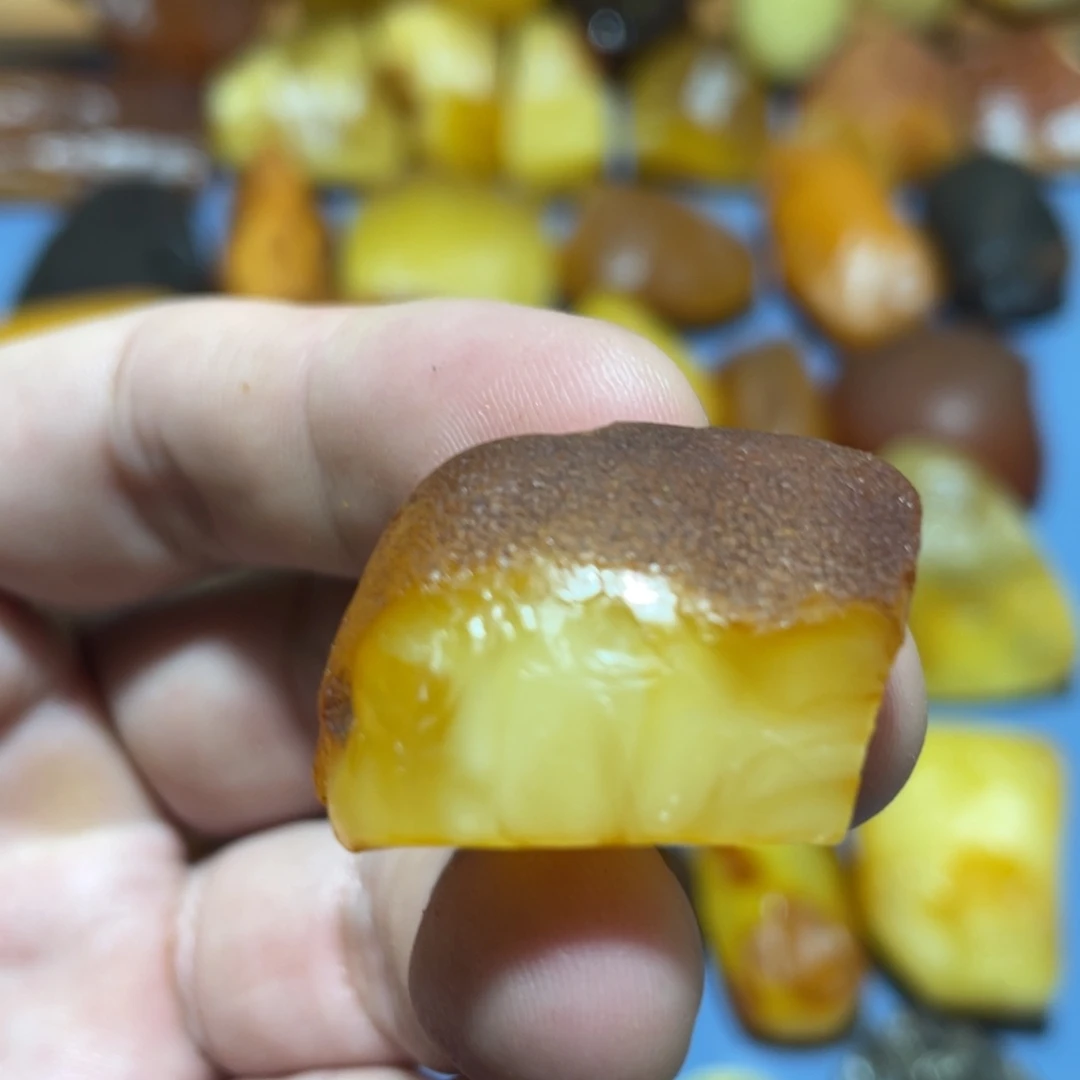 定制蜜蜡未镶嵌18+以上珠子