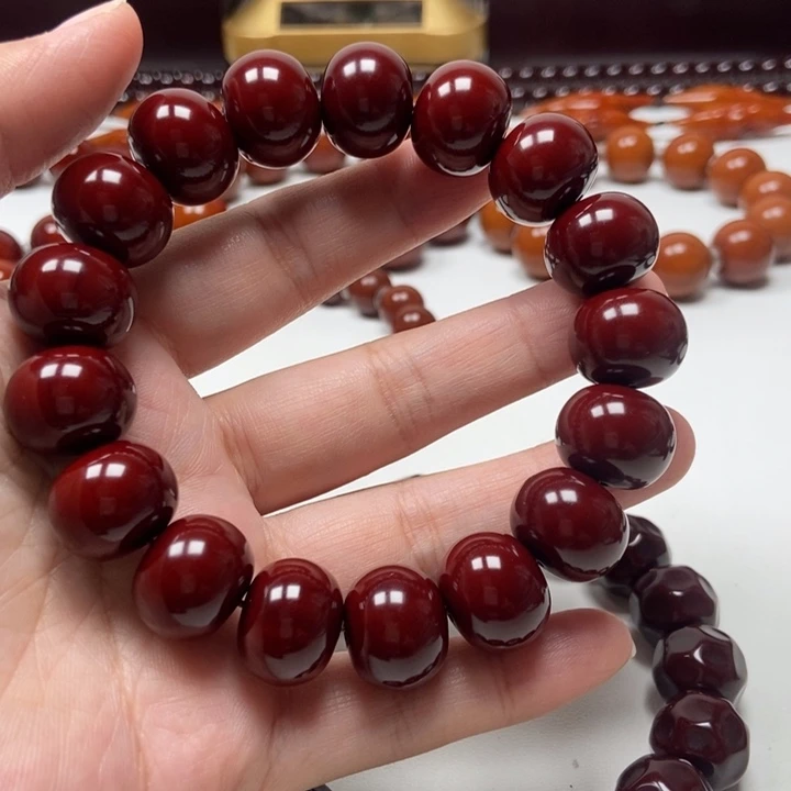 心***语橄榄核吊坠猴头猴