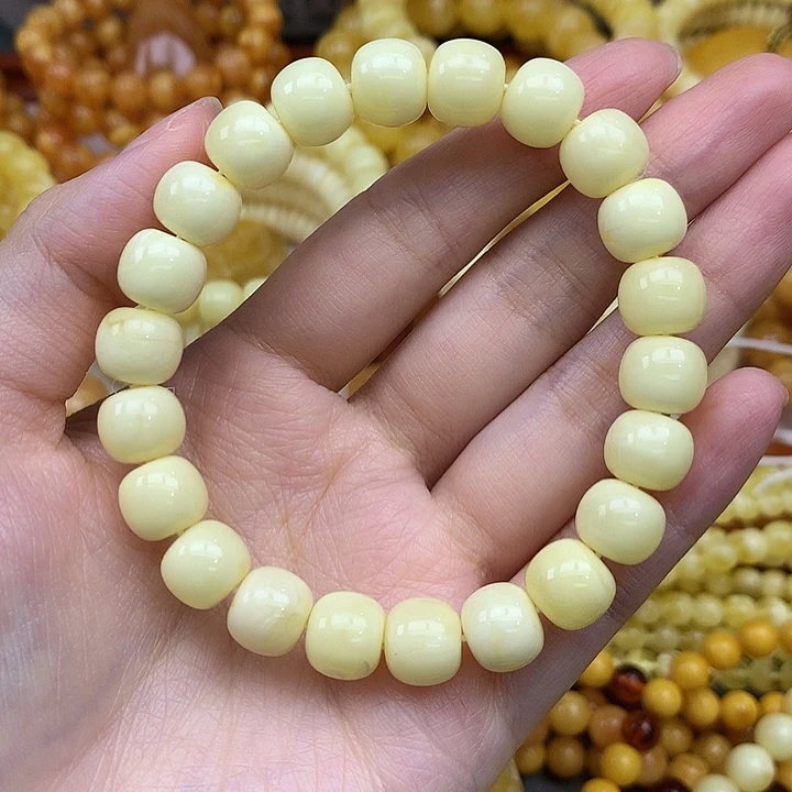 蜜蜡未镶嵌珠宝奇石