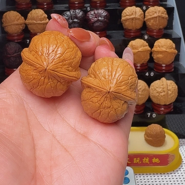 文玩核桃把件云鸡35尺…………17号