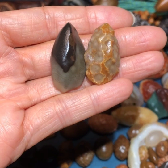 陶瓷嘉吉滩吊坠原石