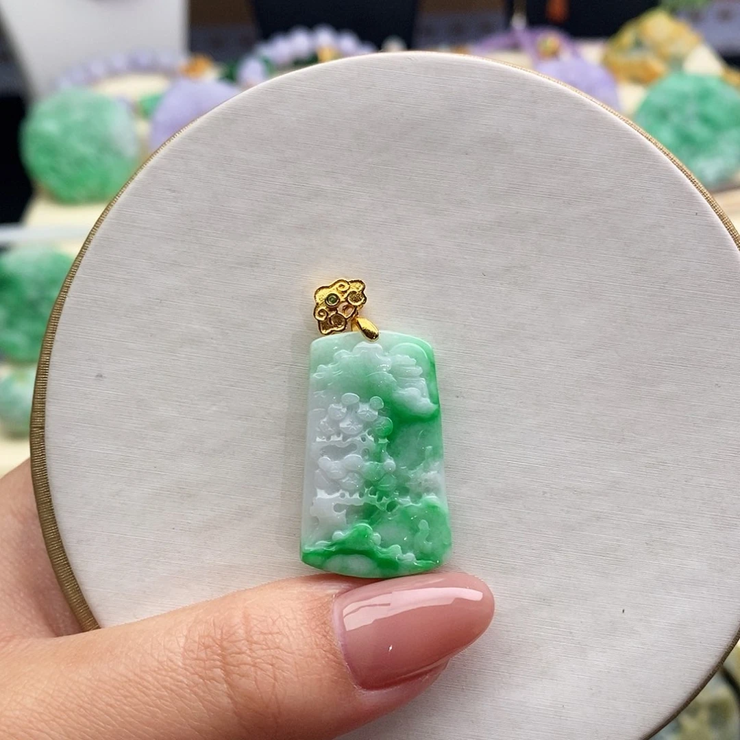 翡翠未镶嵌吊坠(不含链)