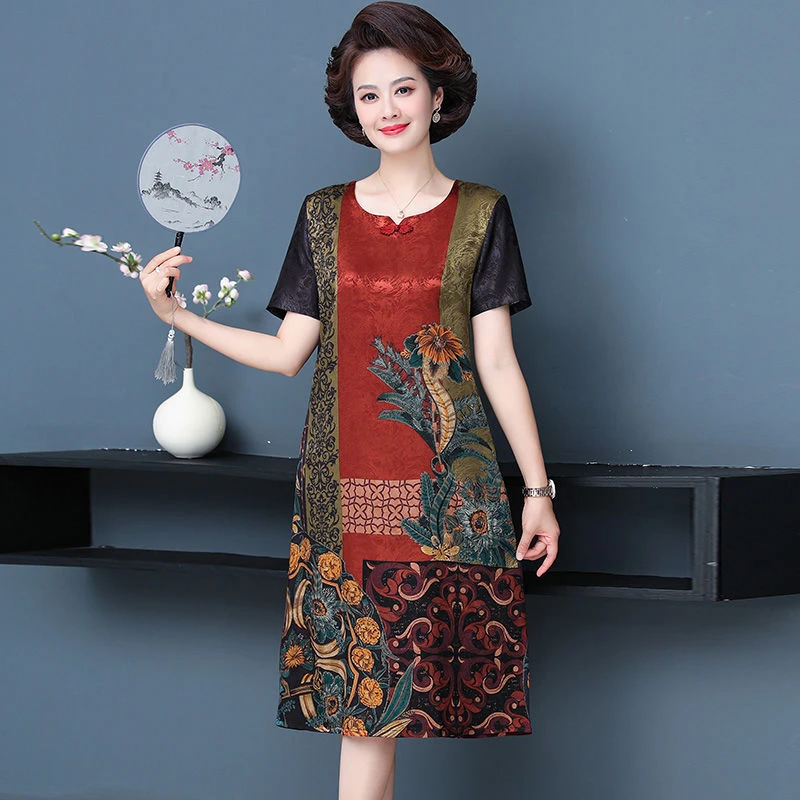 中老年女装夏天短袖真丝连衣裙妈妈装2025年新款遮肚显瘦过膝裙子