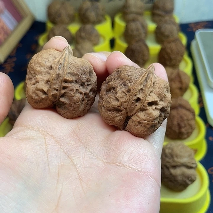 文玩核桃把件32、天使之眼36