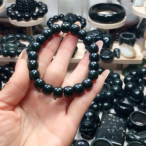 【闪购商品】未镶嵌手链和田玉