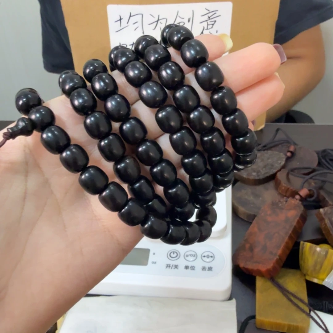 塑料创意饰品工艺品