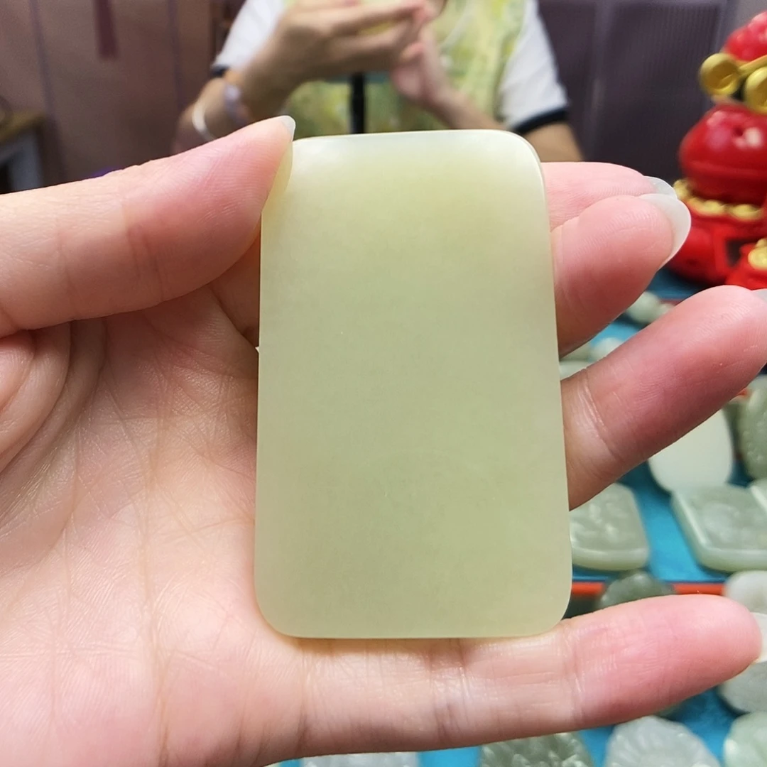 风***方和田玉未镶嵌颈饰