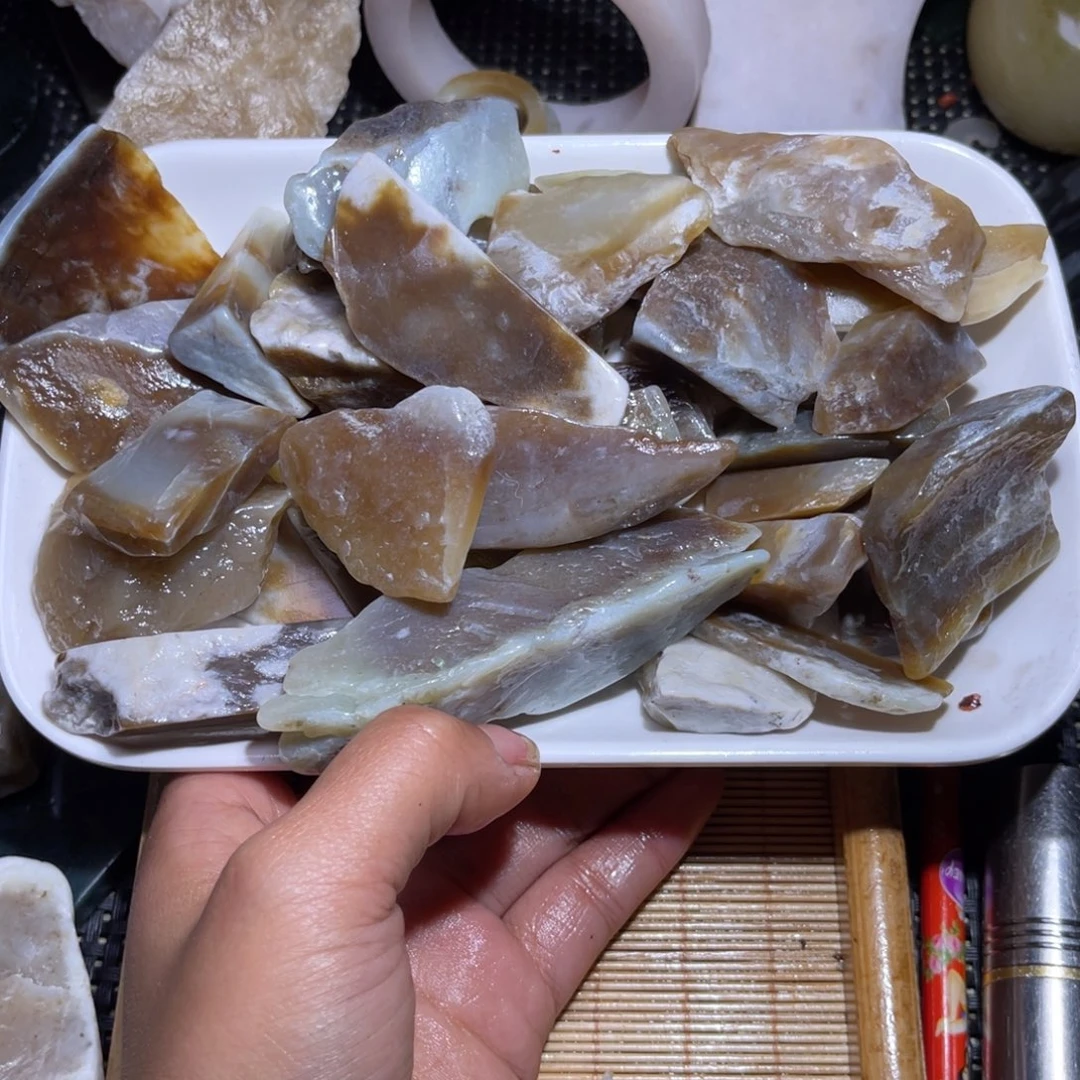 未镶嵌和田玉车挂