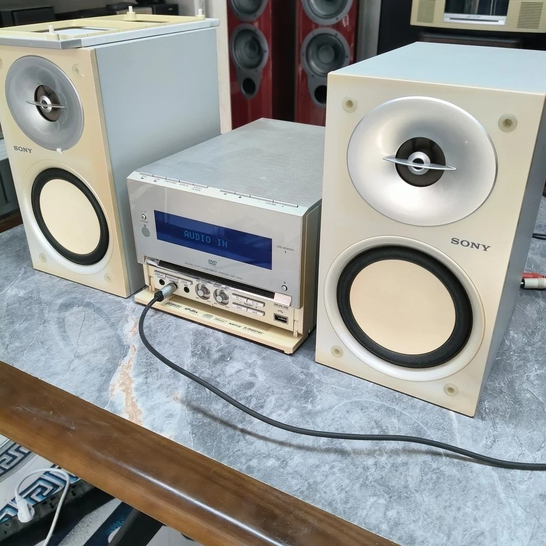 8新  功放音箱外接音源使用，邮费自理